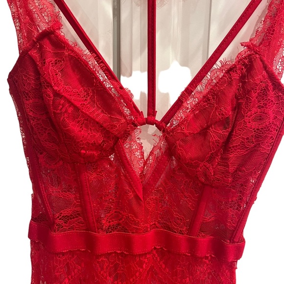 Fashion Nova - Sheer Red Lace Dress - Women’s Size S - Picture 3 of 9